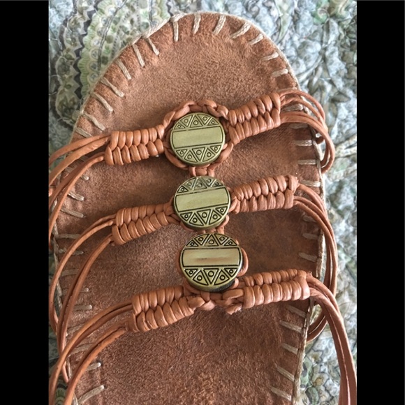 Wanted Sandals - Picture 2 of 5